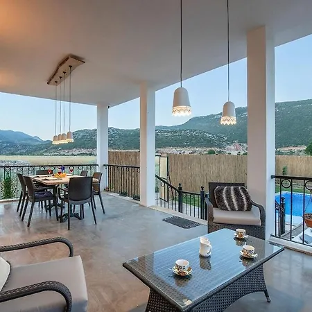 Furreyya2 * Kaş