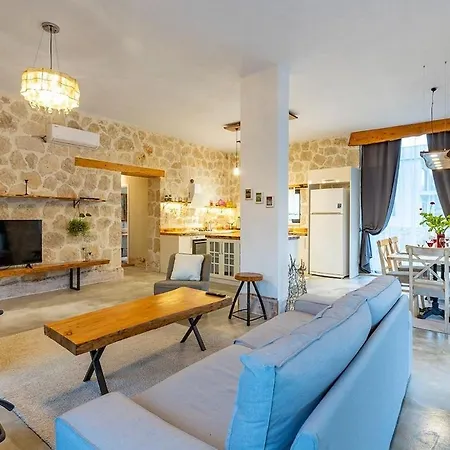 Villa Furreyya2